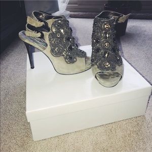 Sam Edelman jeweled high heel - size 8.5